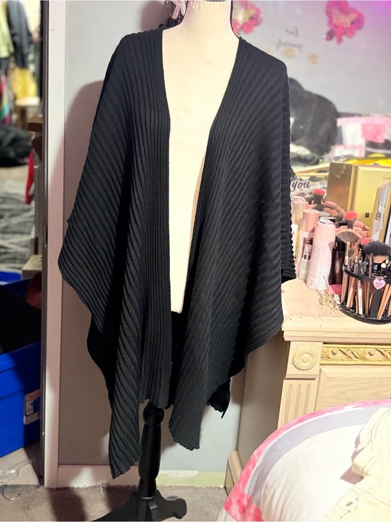 Steve Madden Accessories - NWOT Steve Madden Black Ribbed Knit Oversized Ruana Wrap Shawl Cardigan-OS